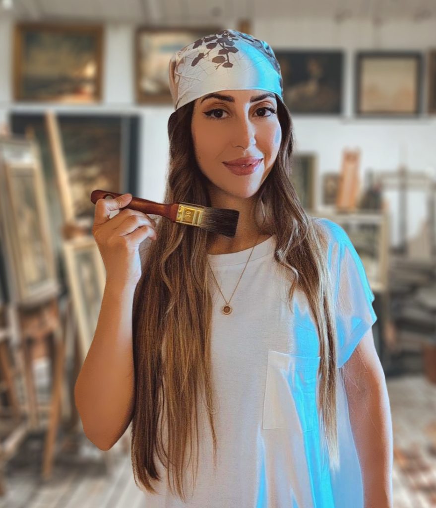 MoonArt Gallery - Artist